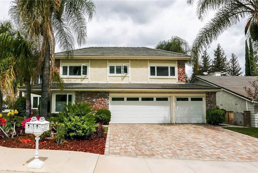 Photo of 29555 Meadowmist Way, Agoura Hills, CA 91301