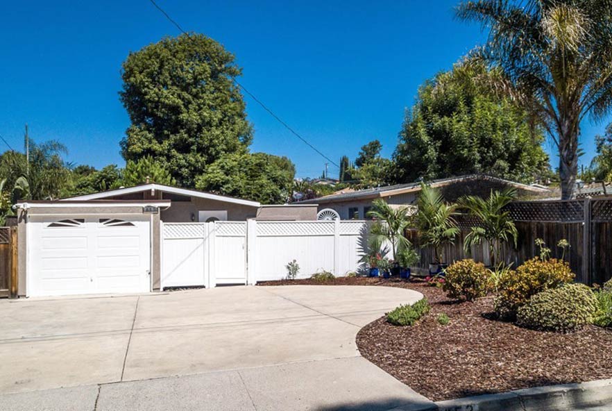 653 Glen Oaks Rd, Thousand Oaks, CA, 91360 Photo of 653 Glen Oaks Rd, Thousand Oaks, CA, 91360