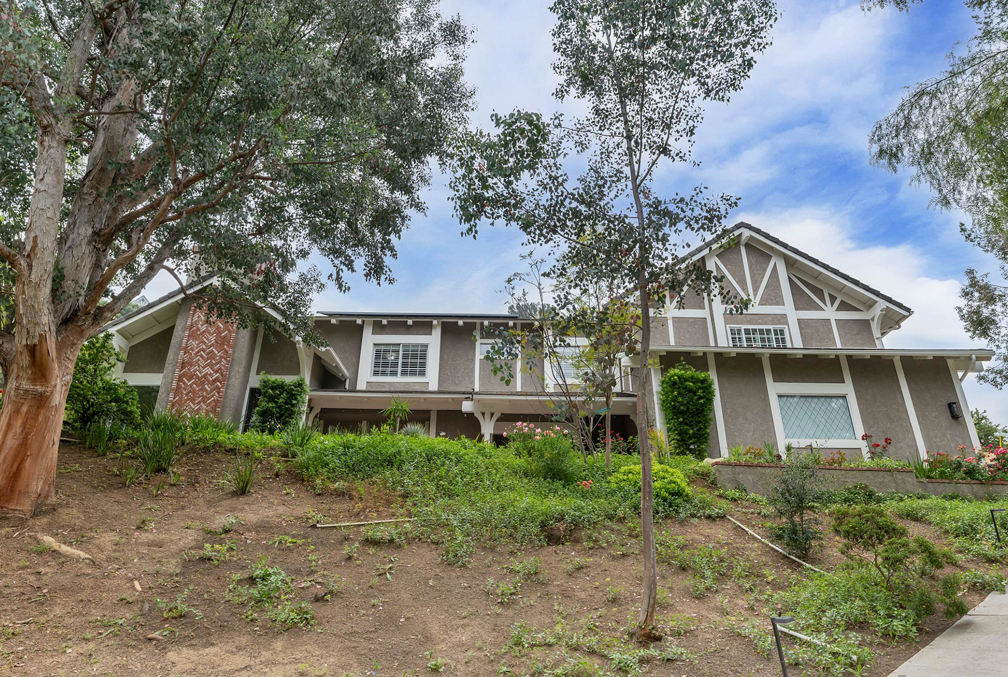 Photo of 31 N Coolwater Rd, Bell Canyon, CA 91307