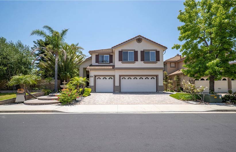 Photo of 15592 Borges Dr, Moorpark, CA 93021