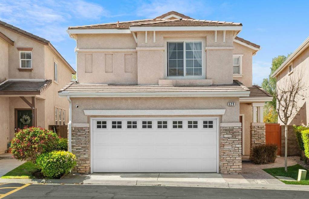 Photo of 529 Yarrow Dr, Simi Valley, CA 93065