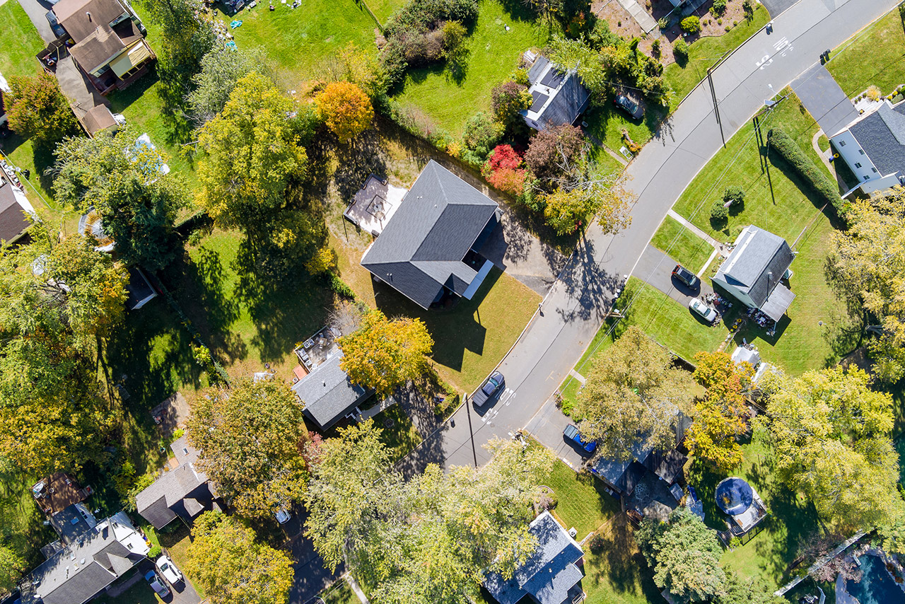Houses with rooftop views in a small American town community